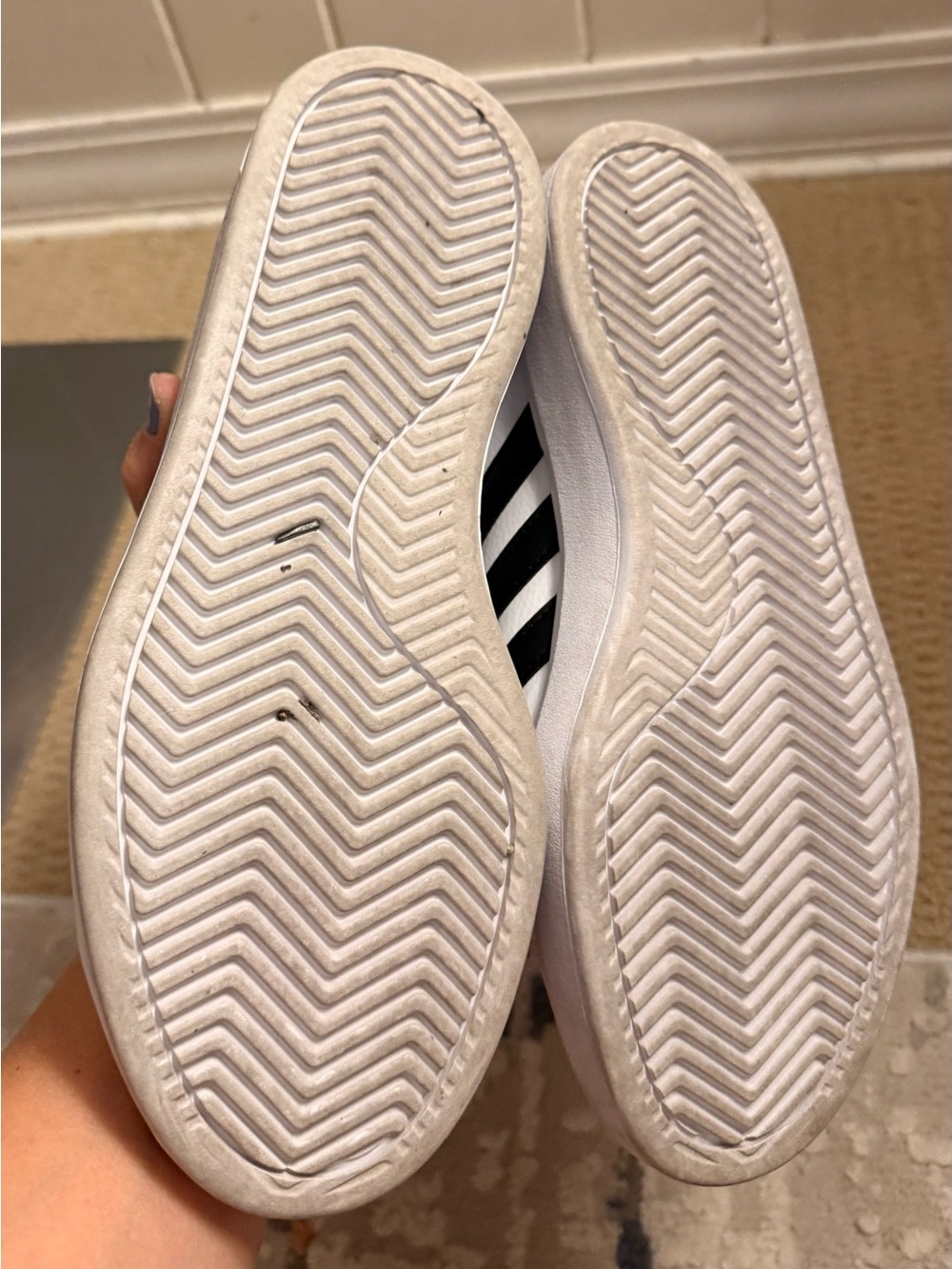 Adidas White Sneakers with Black Stripes Low-Top - Picture 5 of 6